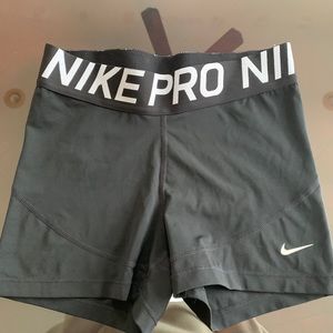 Black Nike pros